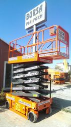 14 m Makaslı Platform Manlift ( AKÜLÜ )